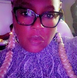 Meet your Posher, Darlene